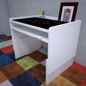 Dream Montessori Desk